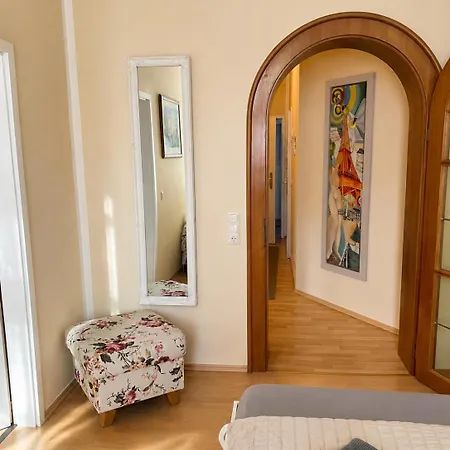 Apartment Fuerst Metternich In